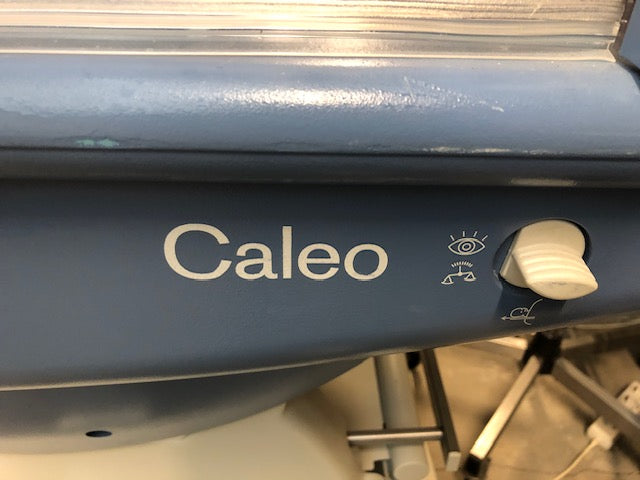 Couveuse Dräger Caleo als rekwisiet voor foto shoot, film of TV opname