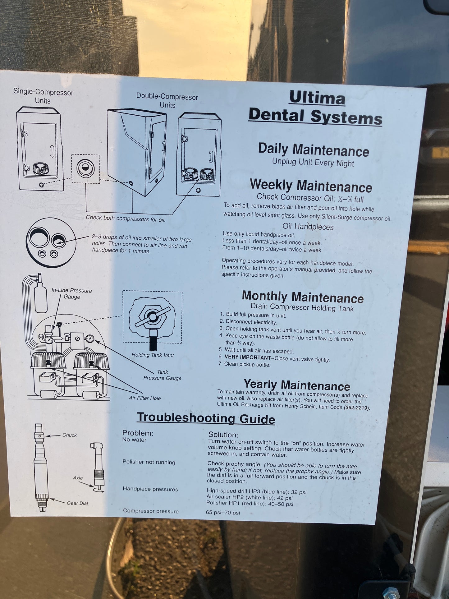 Gebruikte Midmark dental unit, functioneert erg goed.