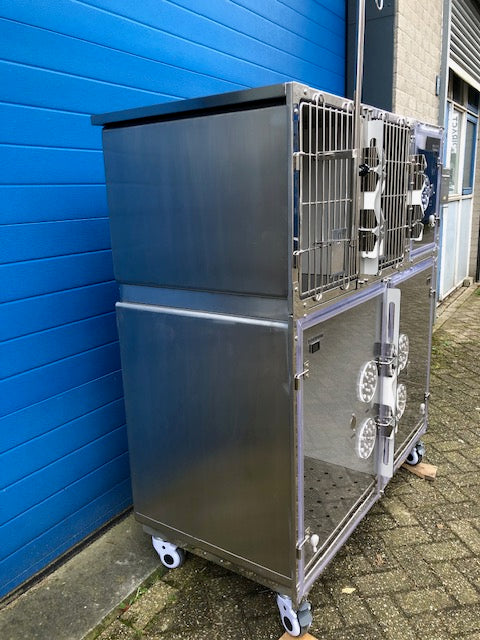 Hospitalisatiekooien RVS, 2 x hondenkooi, 3 x kattenkooi