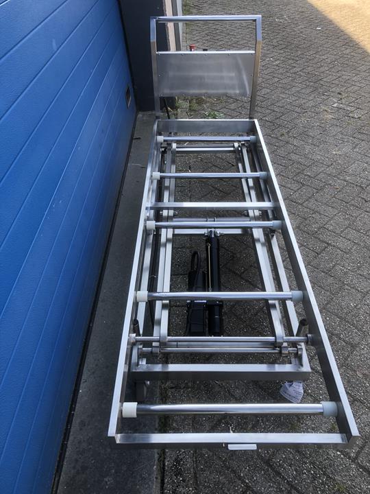 Heftafel of schaartafel voor overledenen, RVS 33-155 cm hoogte