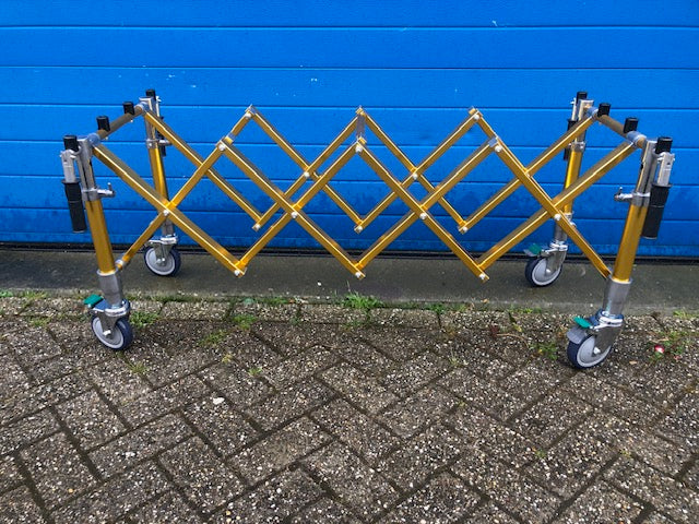 Schaarwagen goudkleurig voor lijkkist 14,5 kilo