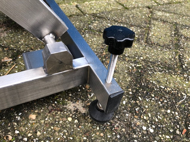 Veterinaire spreekkamer of behandel tafel met weegfunctie 130x60