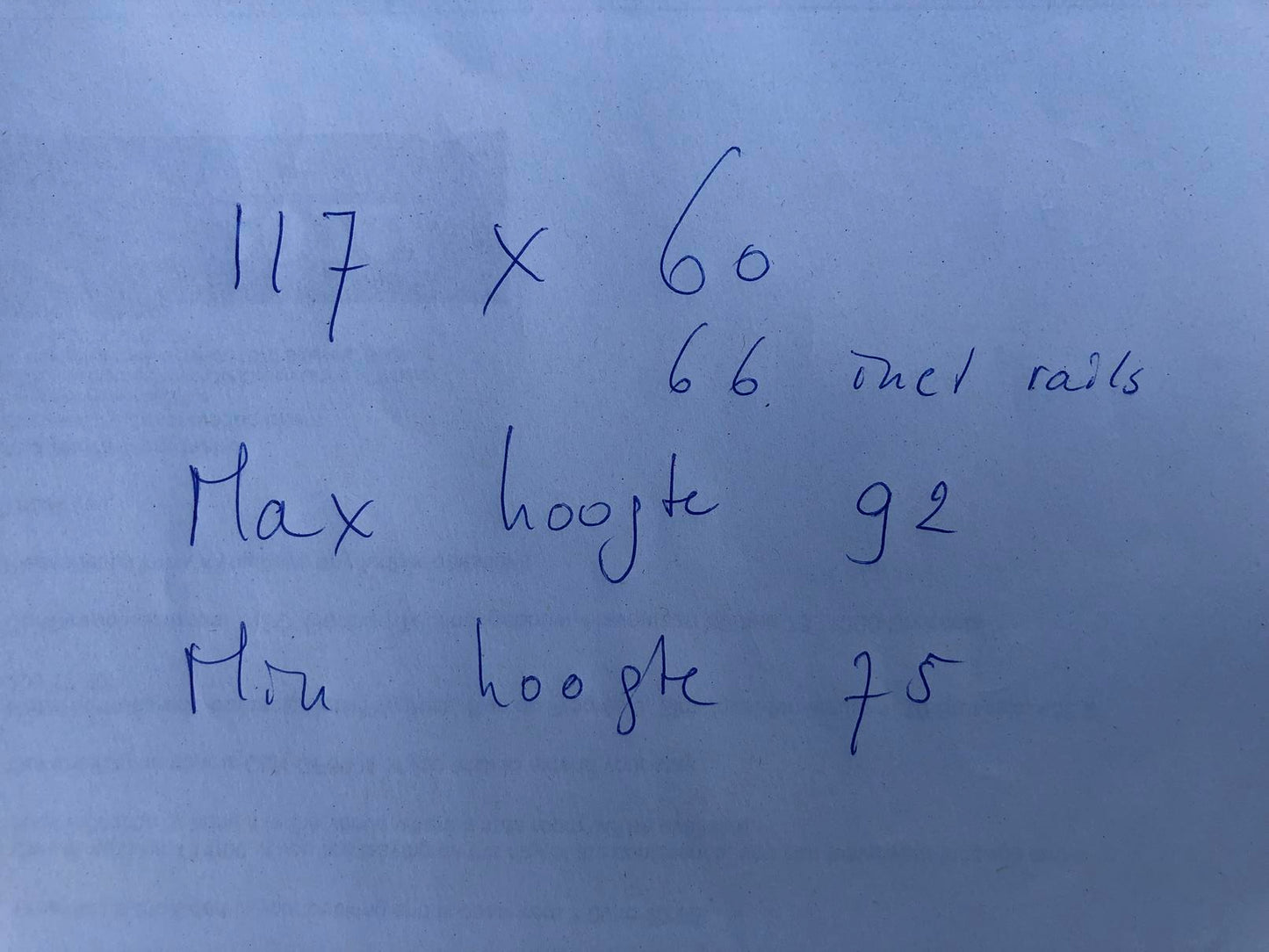Veterinaire behandeltafel verrijdbaar met RVS blad