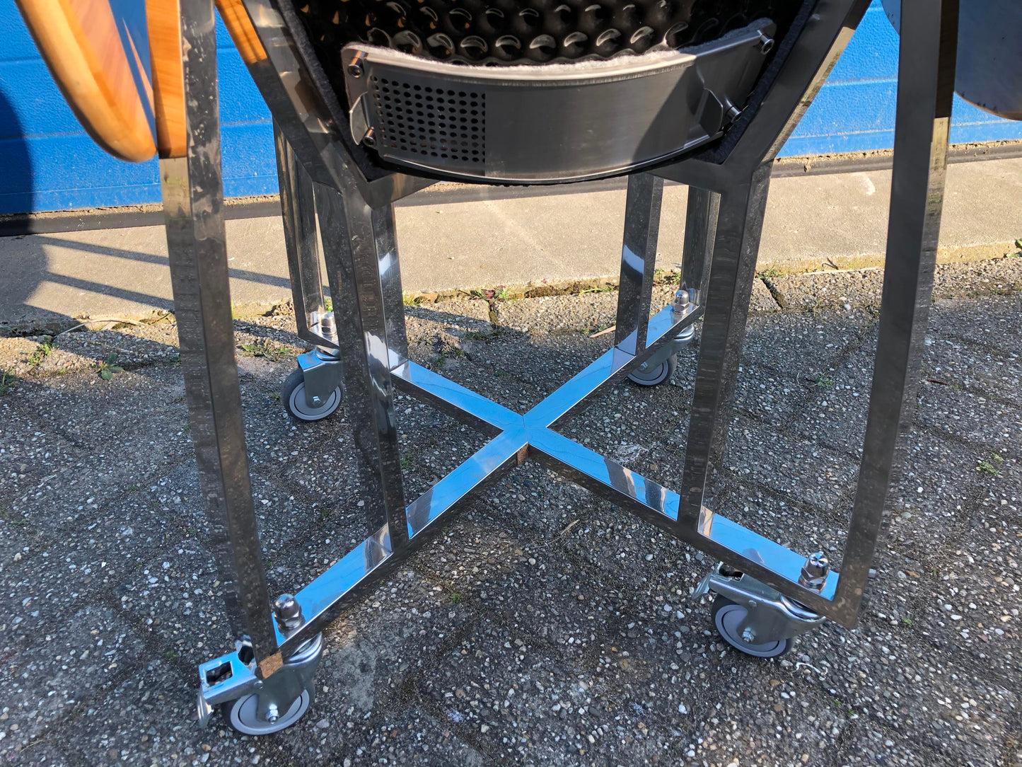 Zwarte kamado of keramische oven barbecue 21 inch met toebehoren (nieuw)
