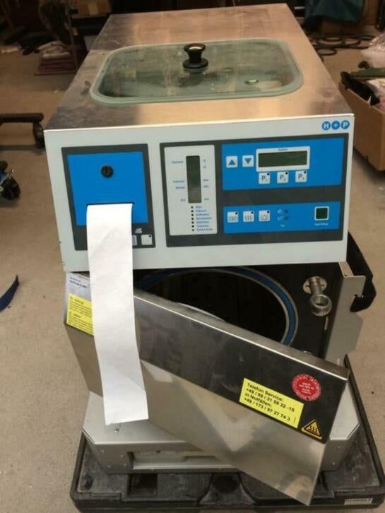 Stoom sterilisator Hille H+P 25TC B-autoclaaf vacuclaaf