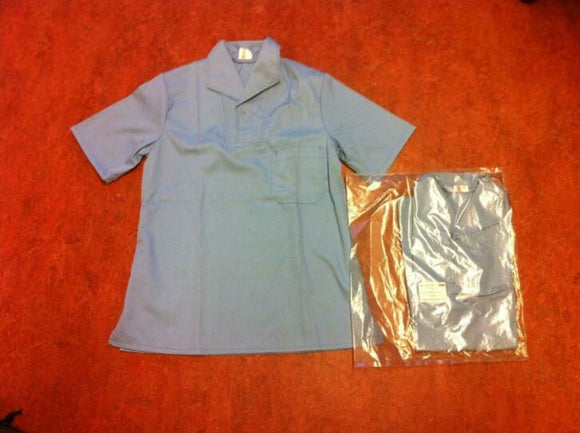 Lichtblauwe operatie / verpleeg jasjes van defensie 2 maten