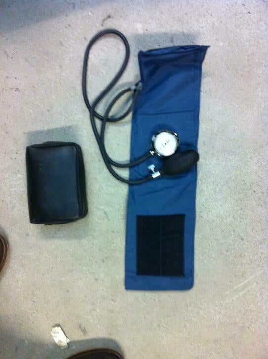 Bloeddrukmeter met manchet en spygnomanometer