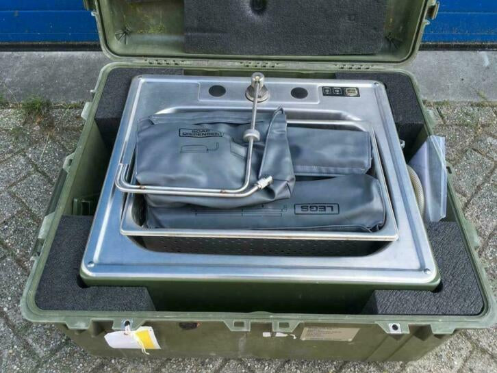 Handen was unit mobiel uit amerikaans leger