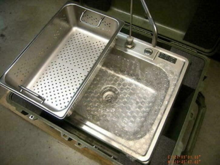 Handen was unit mobiel uit amerikaans leger