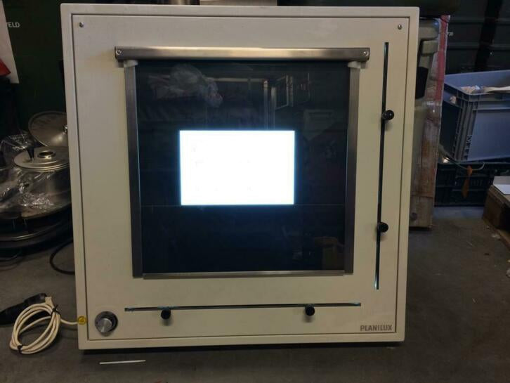 Daglichtbak voor viewing van beelden of grote negatieven