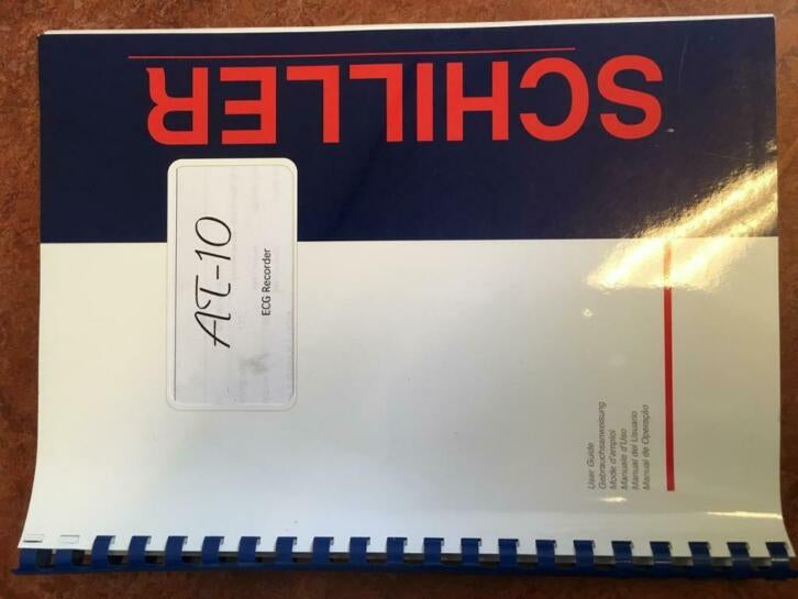 ECG toestel Schiller AT10 met patientkabel, tas, toebehoren