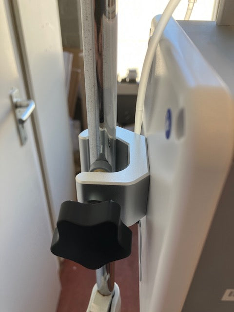 Infuuspomp volumetrisch nieuw met paalklem