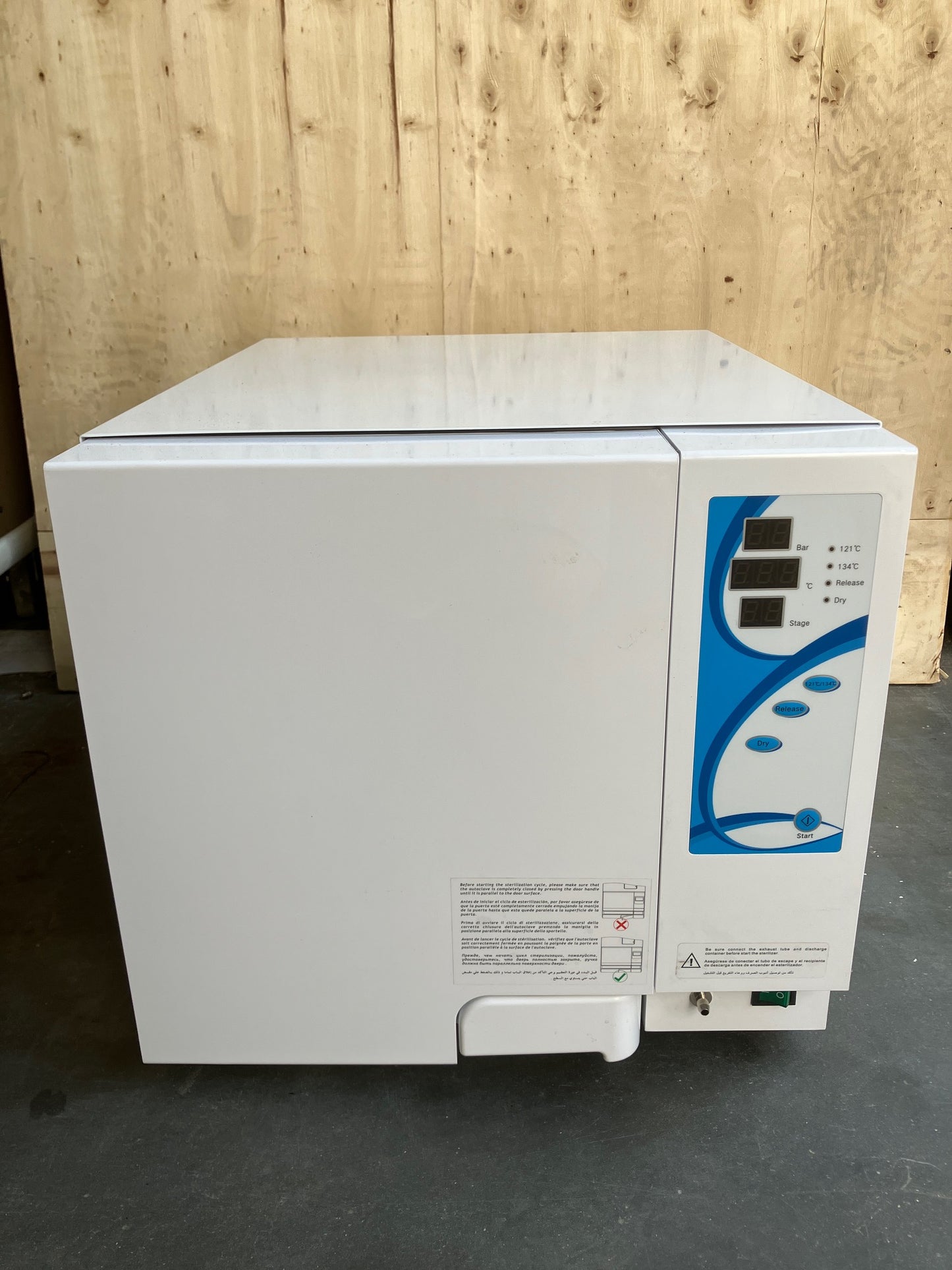 Autoclaaf N-type 23 liter met semi droog functie nieuw