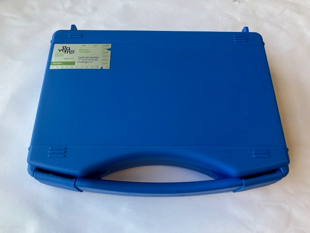 Veterinair setje laryngoscoop met 3 rechte lepels, extra smal.