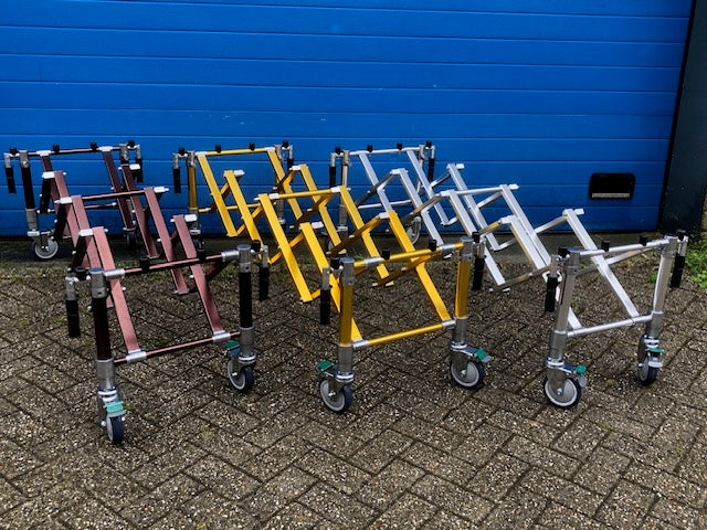 Schaarwagen goudkleurig voor lijkkist 14,5 kilo