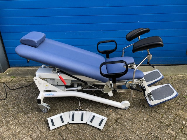 gyneacologische behandelbank Sonesta verrijdbaar nieuw bekleed