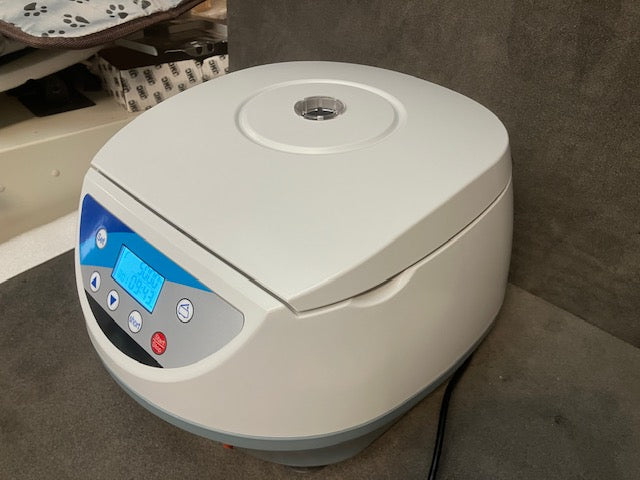 Centrifuge tafelmodel huisarts dierenarts laboratorium