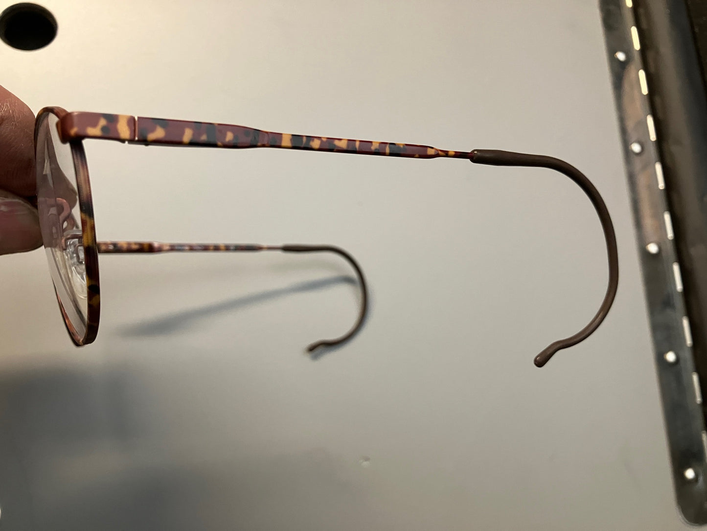 Dienstbrilletjes monturen Luxottica in 2 uitvoeringen, verschillende maten