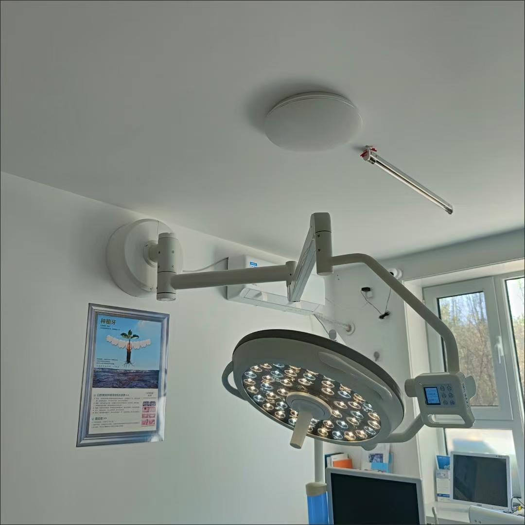 Operatielamp LED wandbevestiging 48 LED's, dimbaar